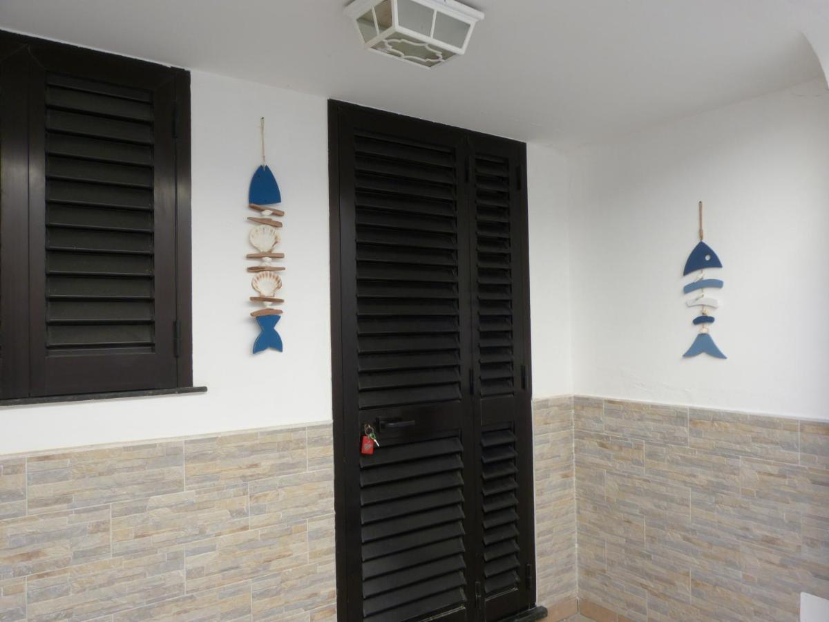 Casa Vacanze Vincenzo E Rosanna Castro  Ngoại thất bức ảnh